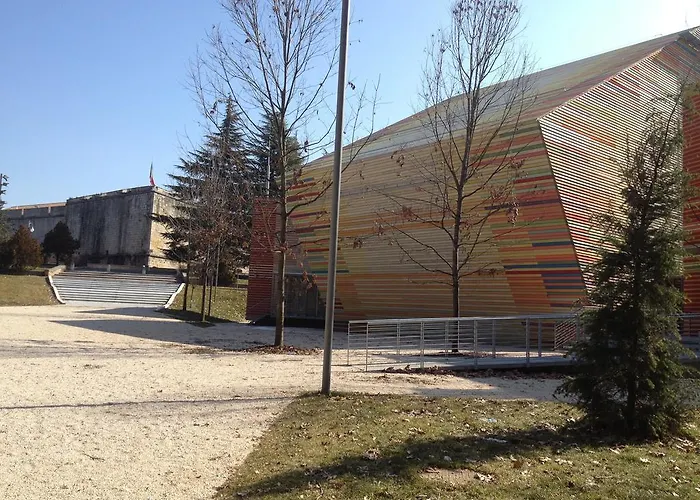 Hotel Castello LʼAquila